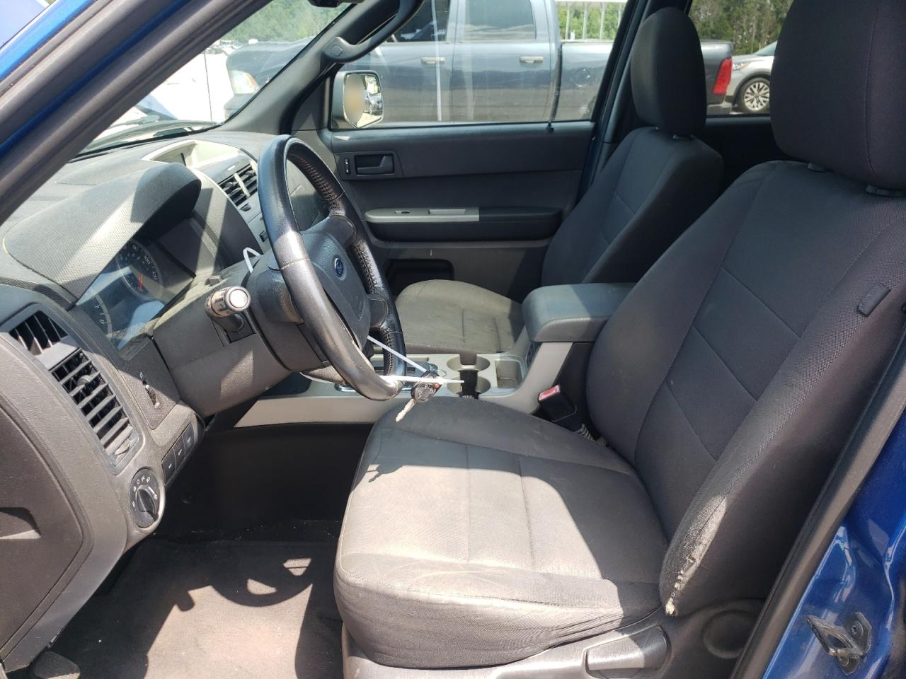 1FMCU9DG8BKA77831 2011 Ford Escape Xlt