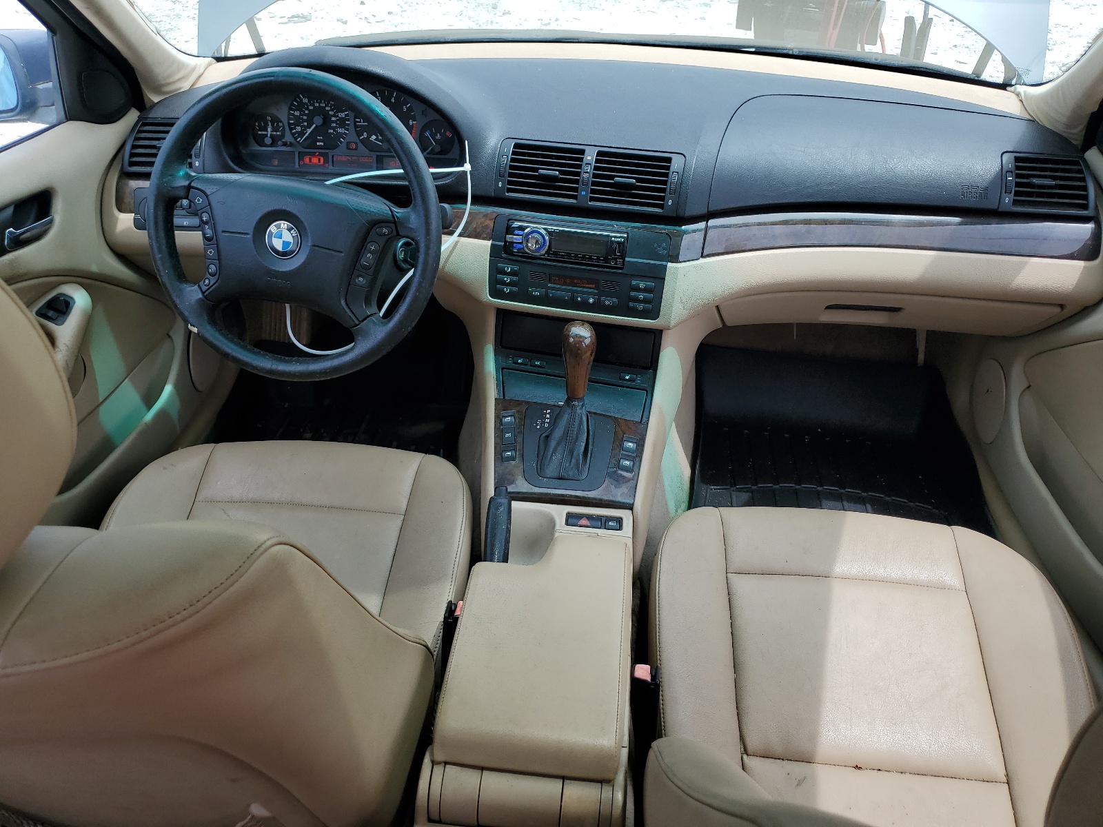 WBAAV33461EE77235 2001 BMW 325 I