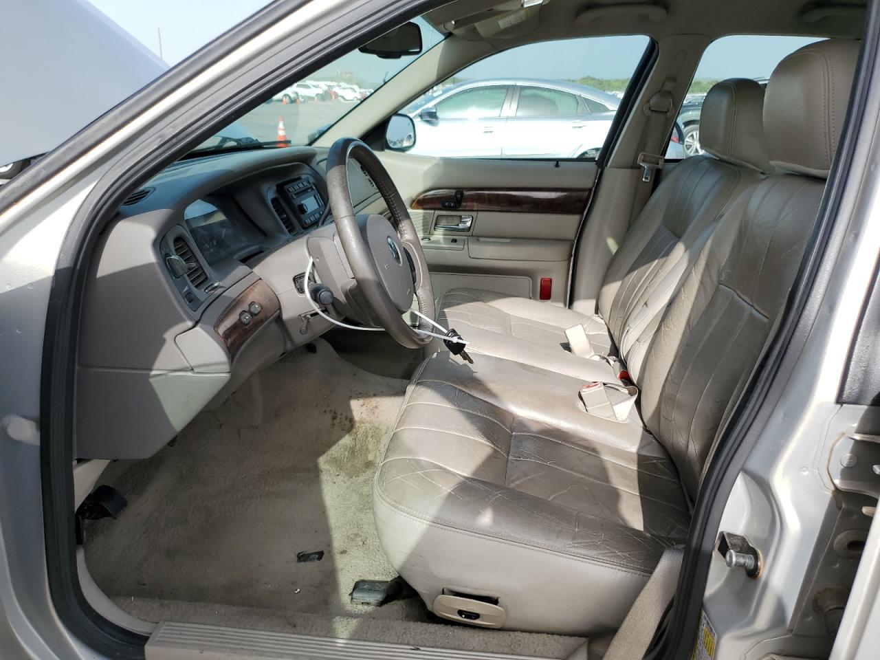 2008 Mercury Grand Marquis Ls VIN: 2MEFM75V98X628307 Lot: 65574534