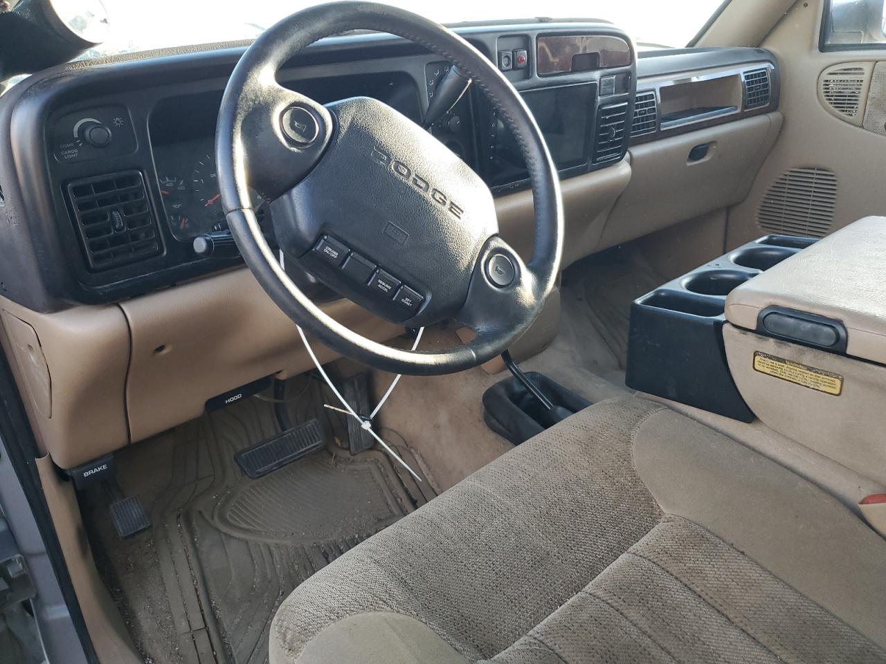 1997 Dodge Ram 2500 VIN: 3B7KF23DXVM599043 Lot: 68086264