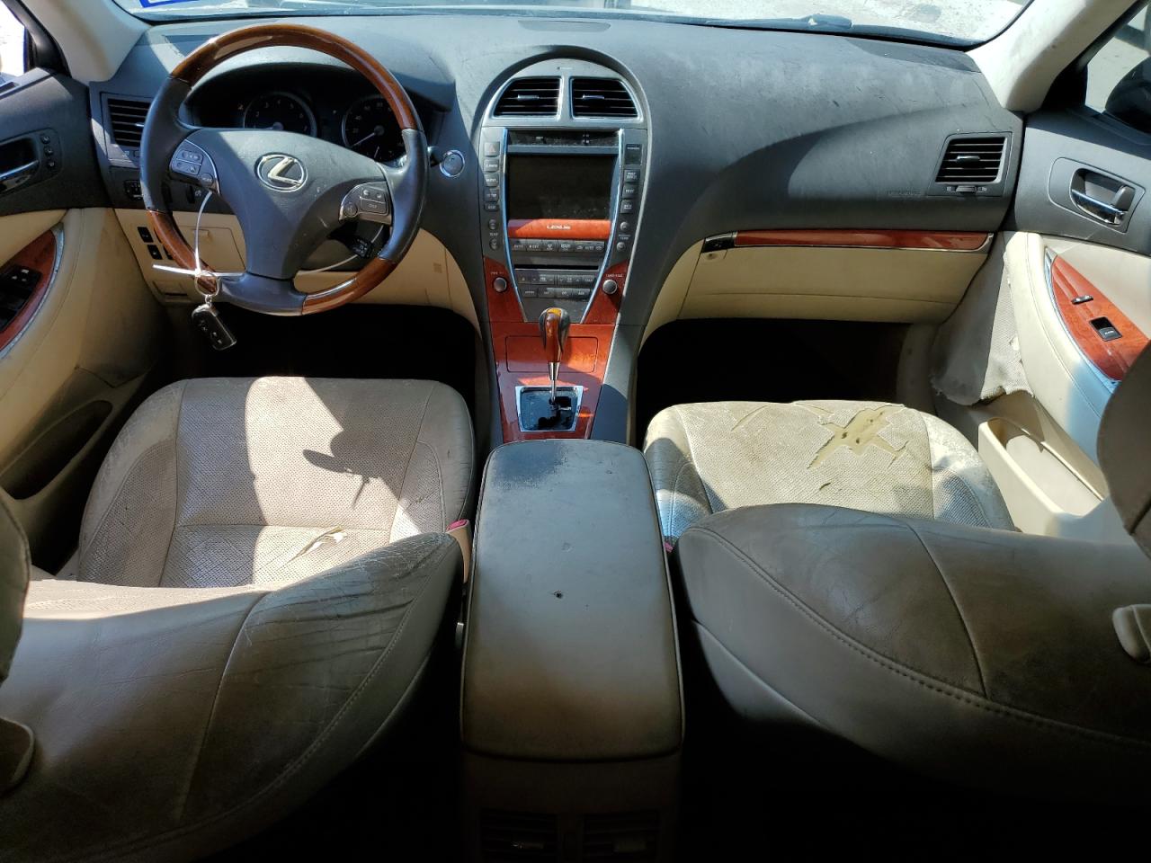 2011 Lexus Es 350 VIN: JTHBK1EG7B2426885 Lot: 68485254