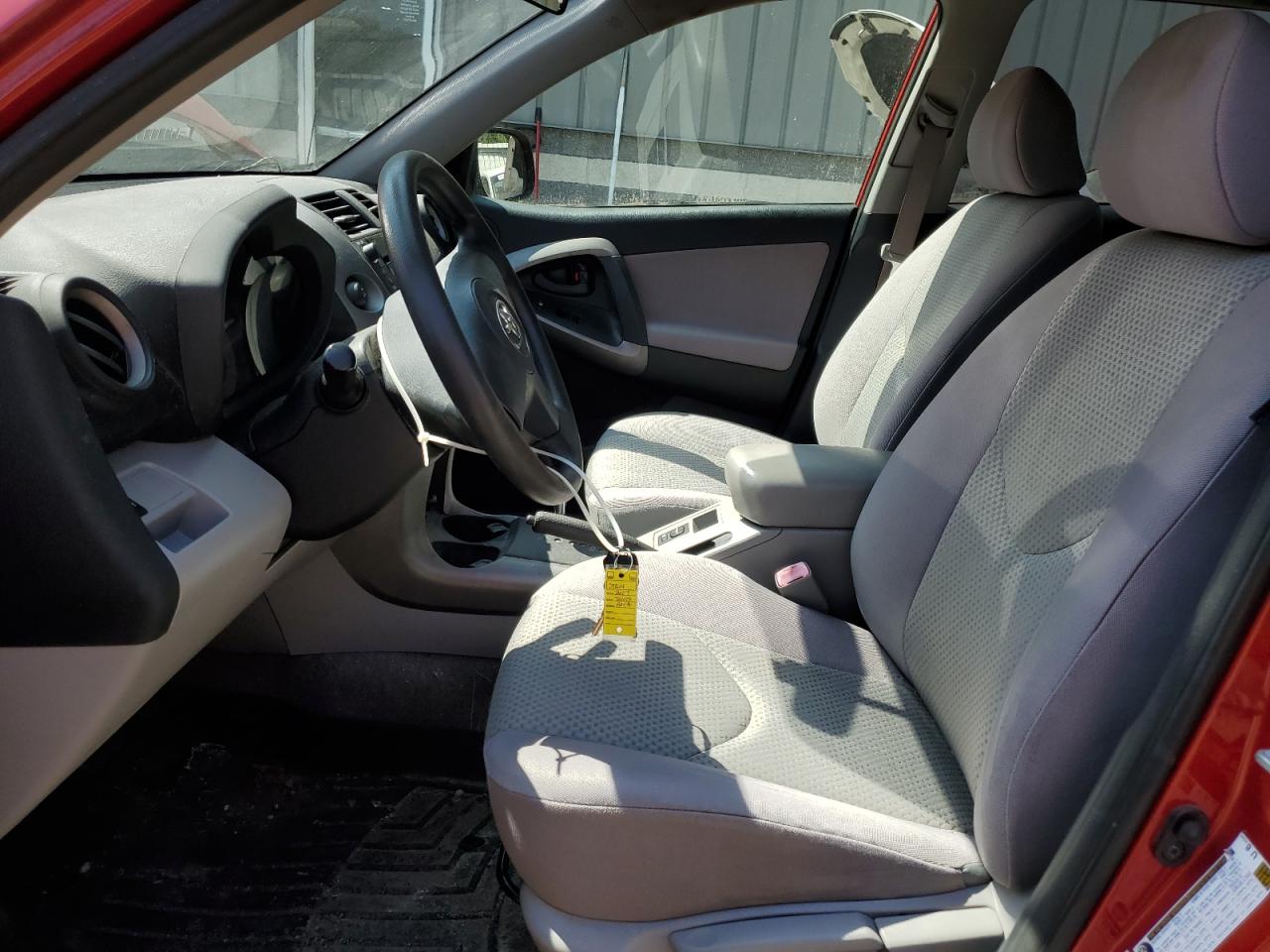 2007 Toyota Rav4 VIN: JTMBD33V676052052 Lot: 69049914