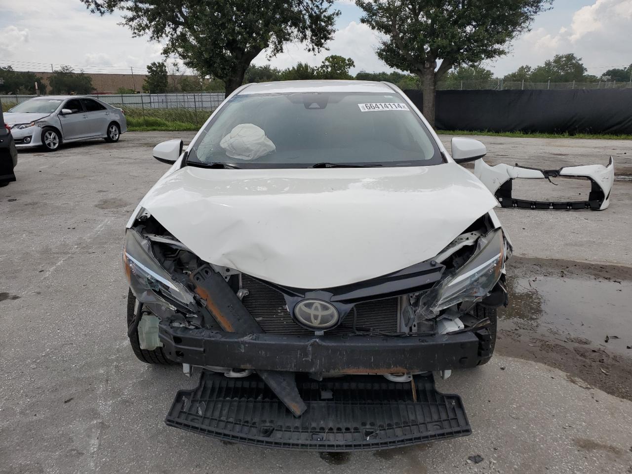 VIN 2T1BURHE0JC041866 2018 TOYOTA COROLLA no.5