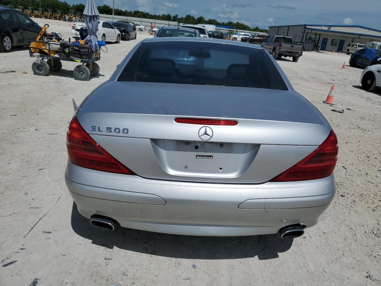 2004 Mercedes-Benz Sl 500 VIN: WDBSK75F04F080670 Lot: 65649394