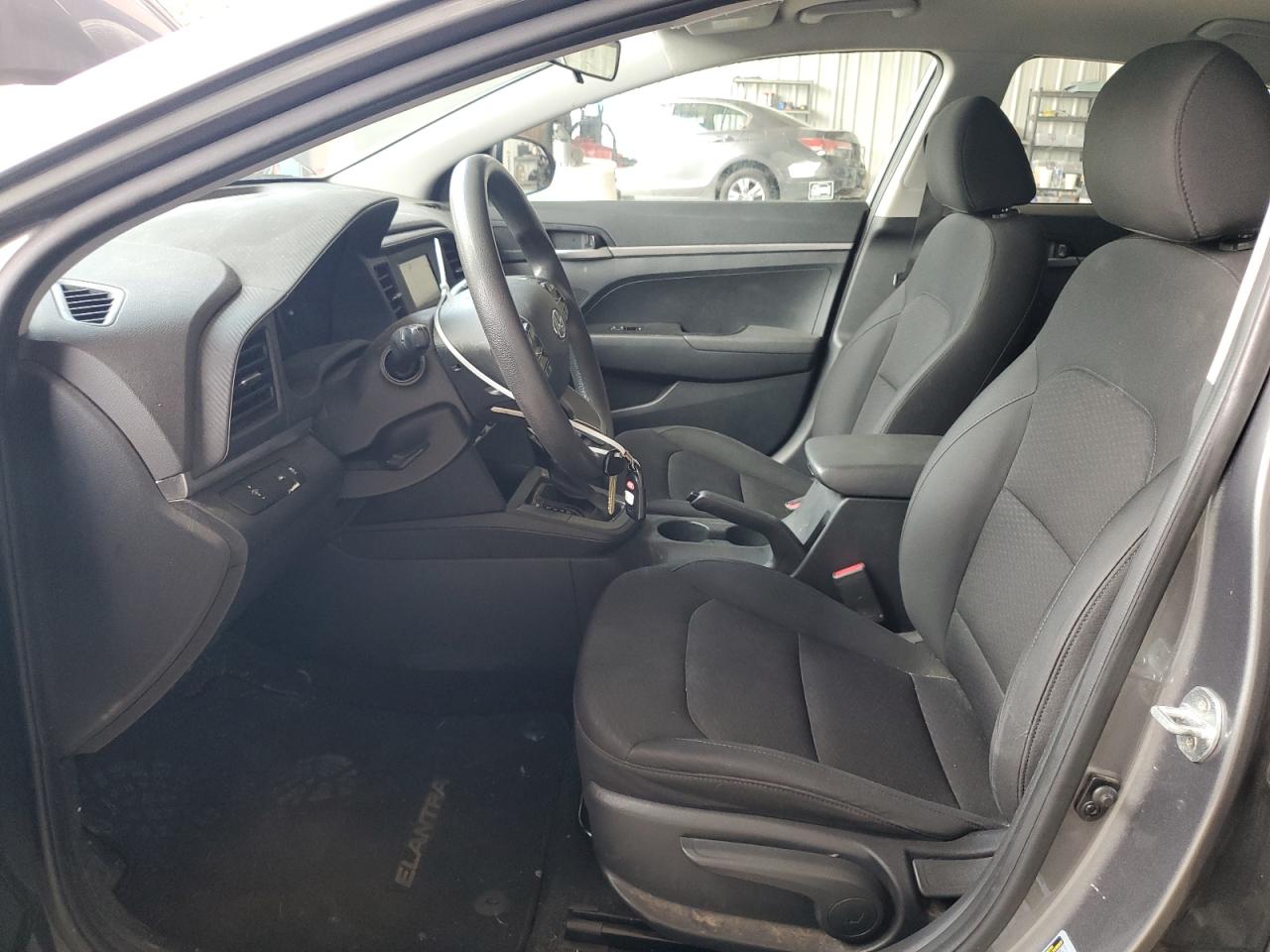 2020 Hyundai Elantra - Image 7