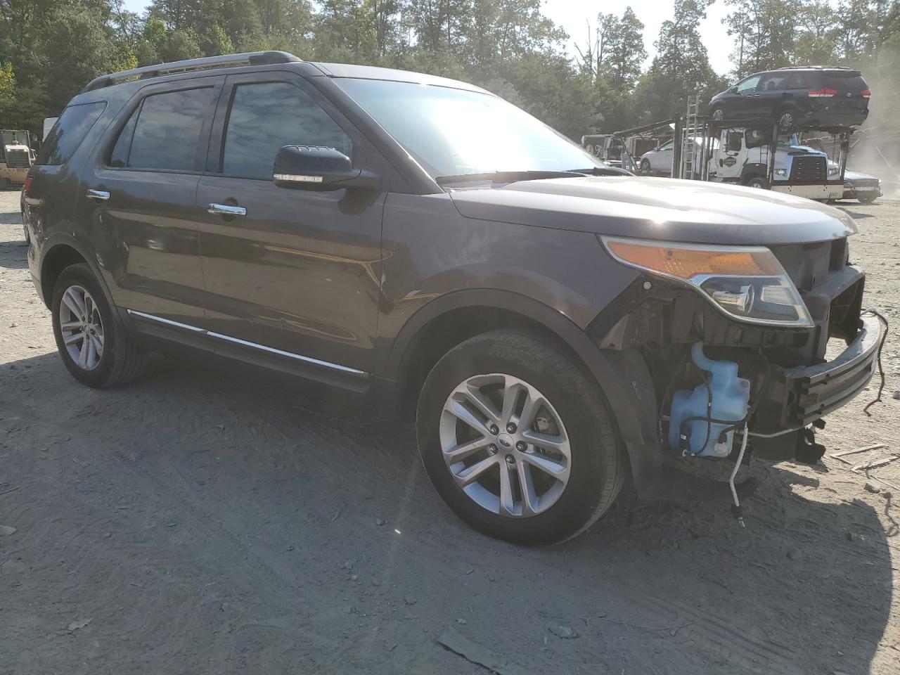 2015 Ford Explorer - Image 4