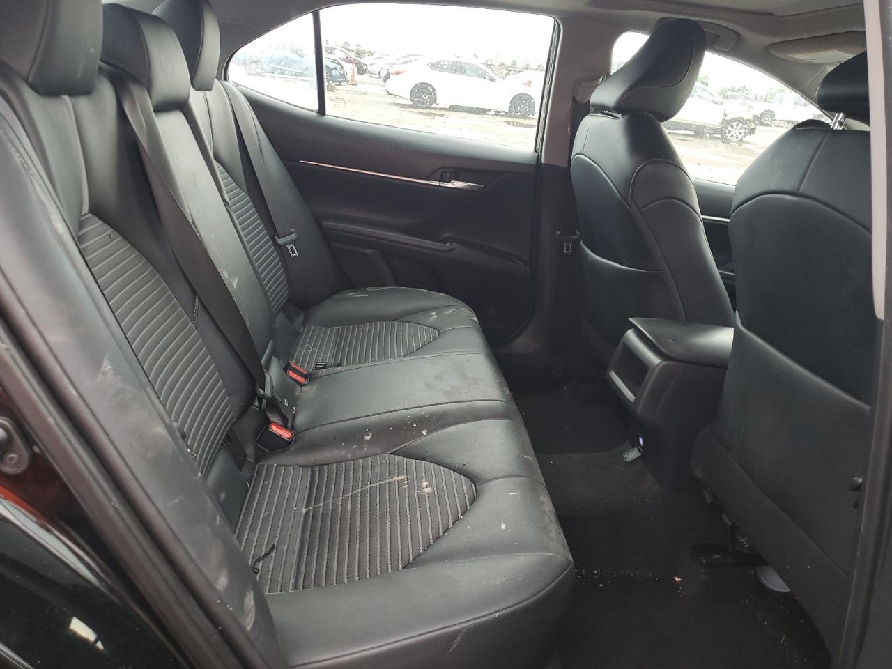 2020 Toyota Camry - Image 10