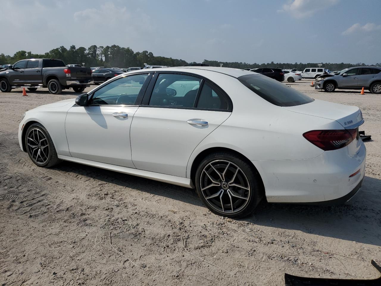 2022 Mercedes-Benz E-klasse - Image 2