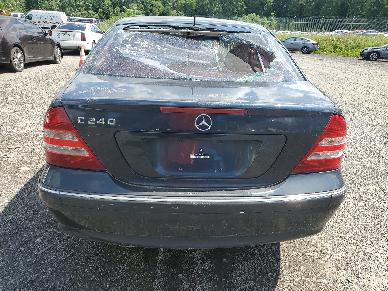 WDBRF61J05F587593 2005 Mercedes-Benz C 240