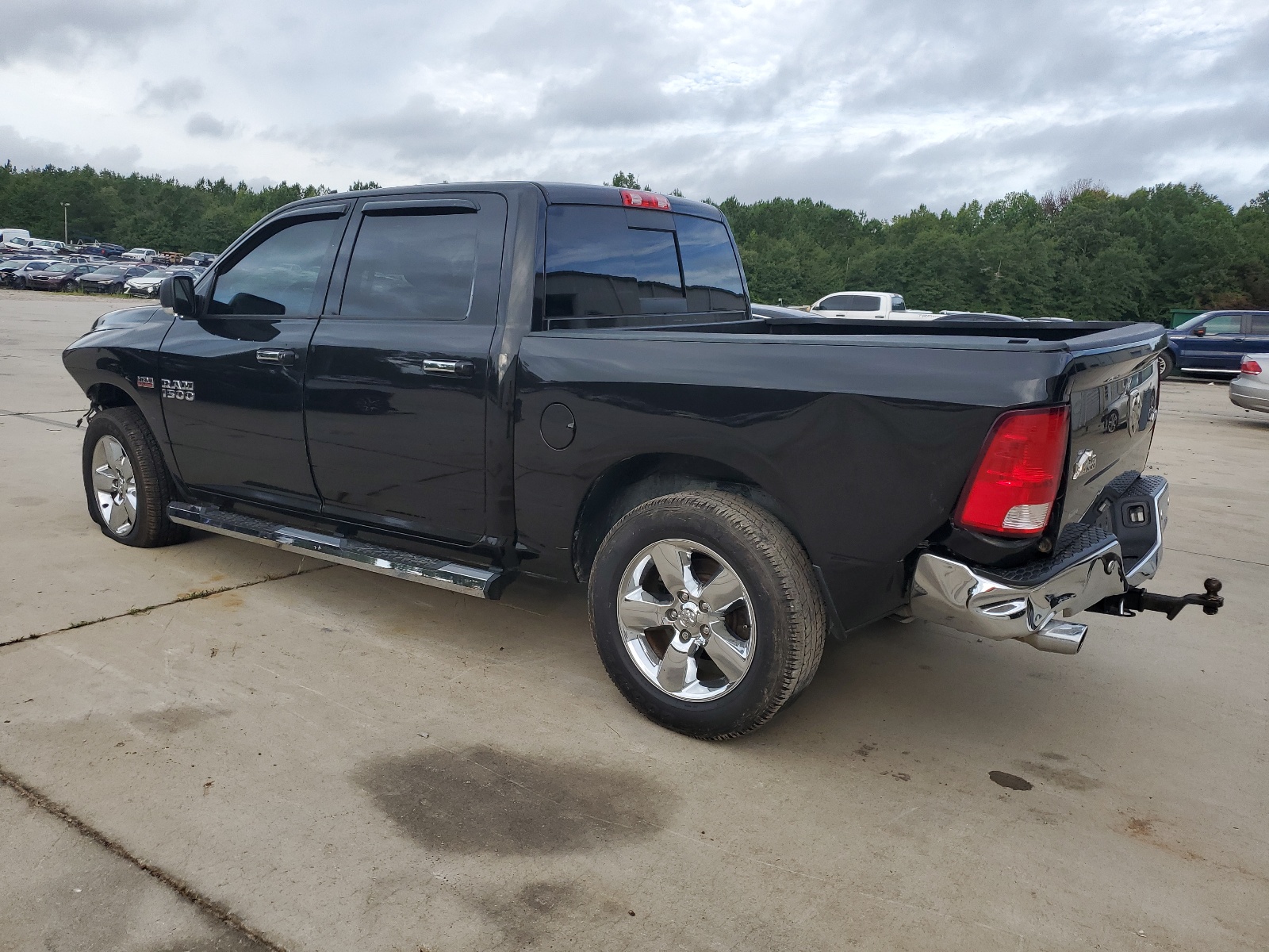 3C6RR7LTXHG735370 2017 Ram 1500 Slt