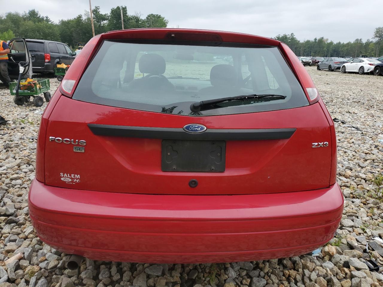 2005 Ford Focus Zx3 VIN: 3FAFP31N05R131475 Lot: 67651444