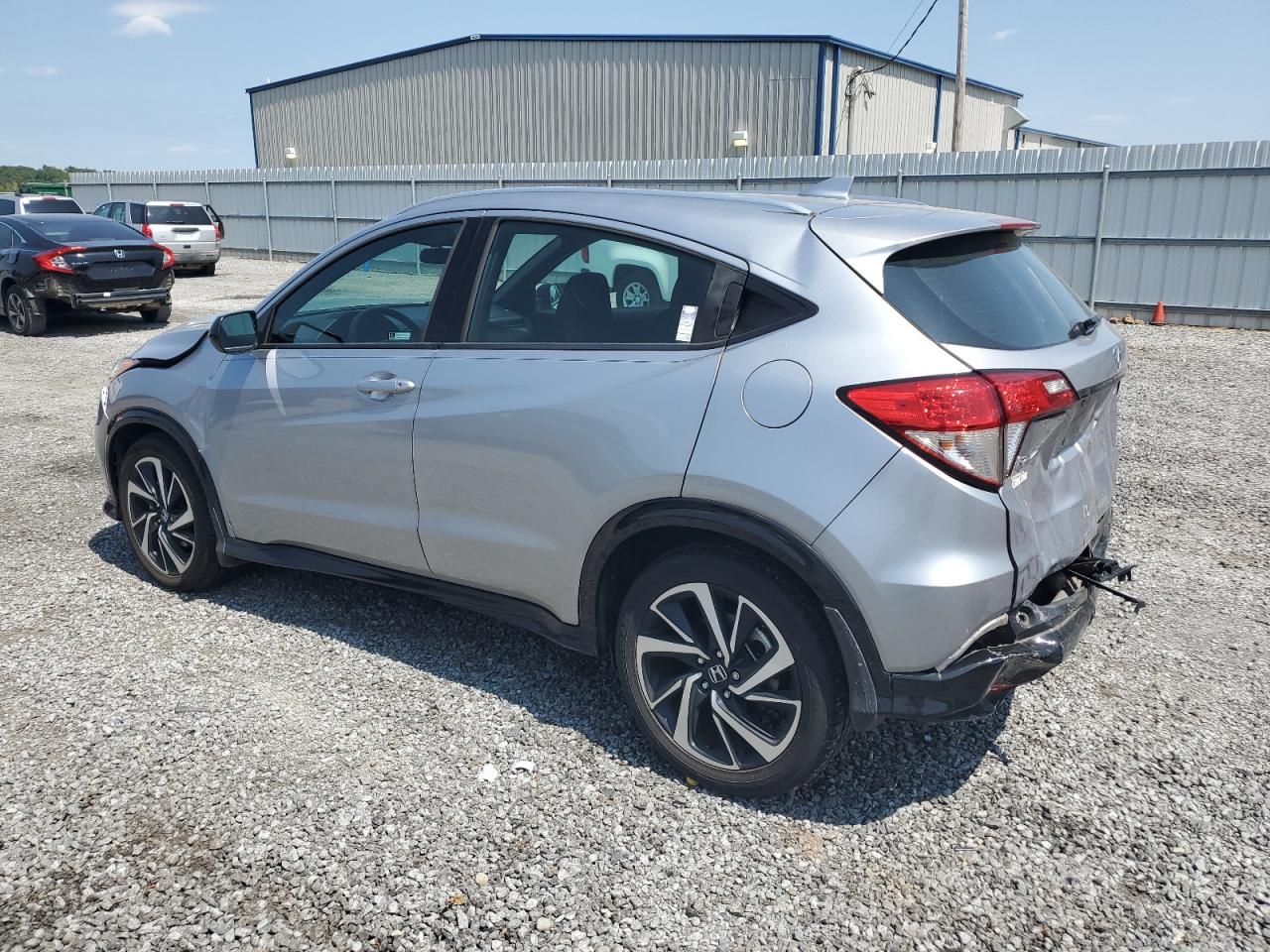 3CZRU5H18KM705208 2019 HONDA HR-V - Image 2