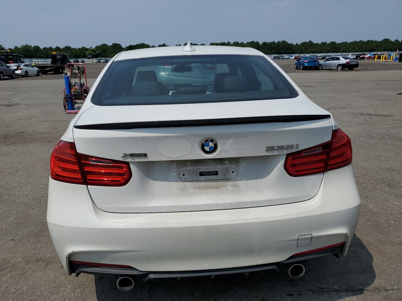 WBA3B9C5XEP458000 2014 BMW 335 Xi
