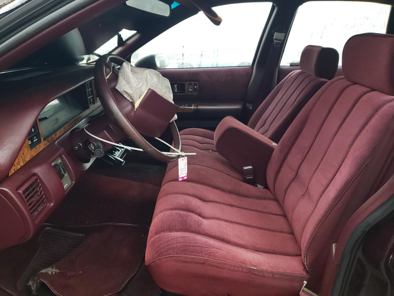 1993 Chevrolet Caprice Classic VIN: 1G1BL53E3PR142247 Lot: 65571124