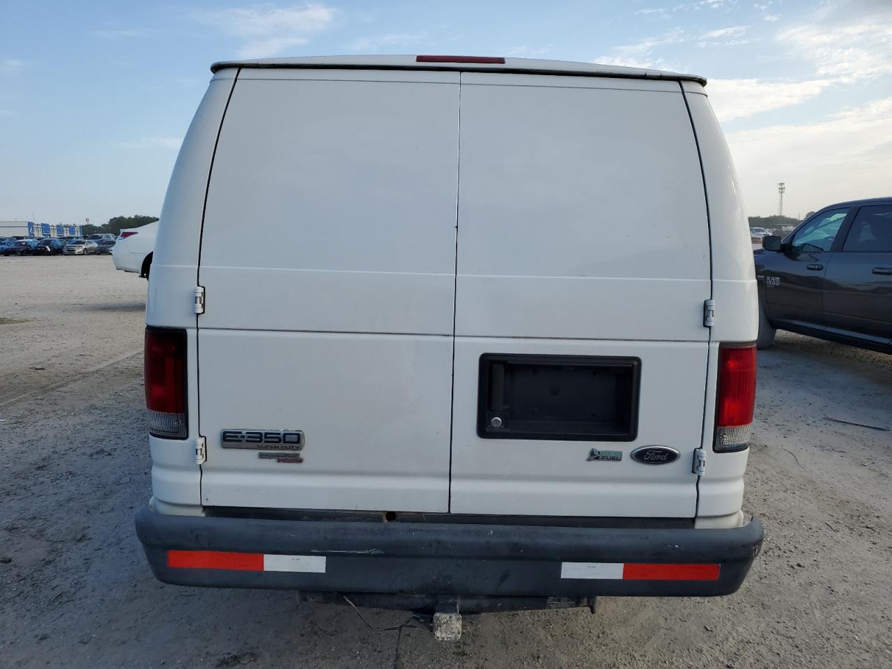 1FTSS3ELXBDA18265 2011 Ford Econoline E350 Super Duty Van