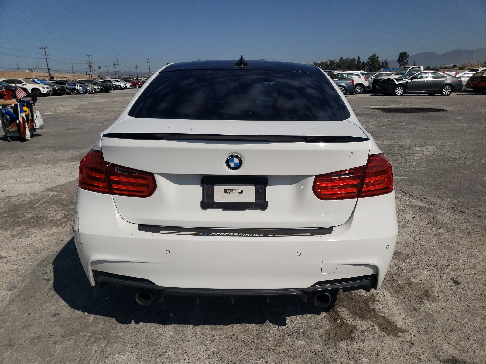 WBA3F9C50EKP46559 2014 BMW Activehybrid 3