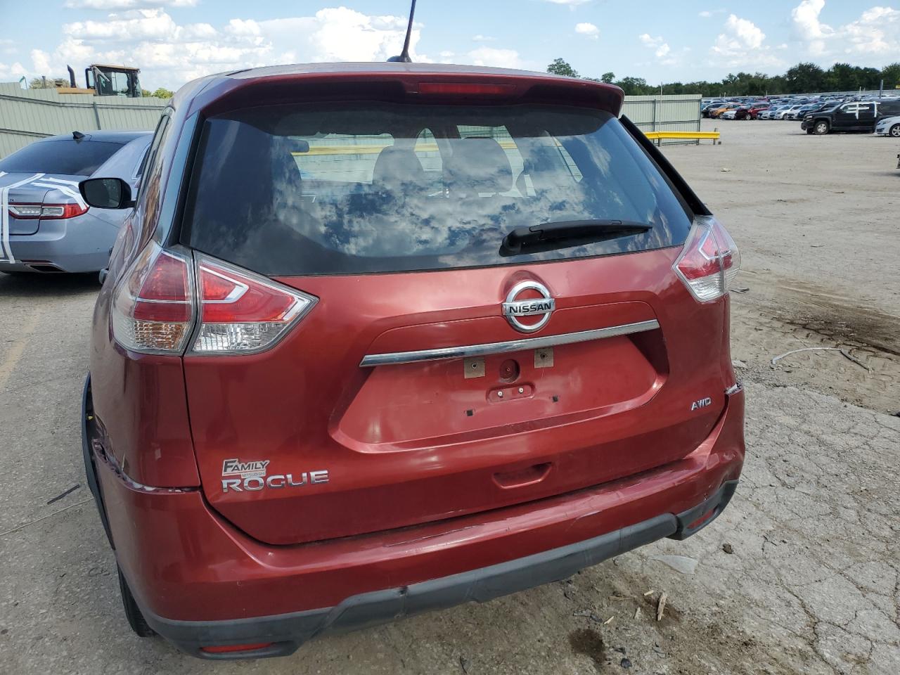 VIN KNMAT2MV6GP686169 2016 NISSAN ROGUE no.6