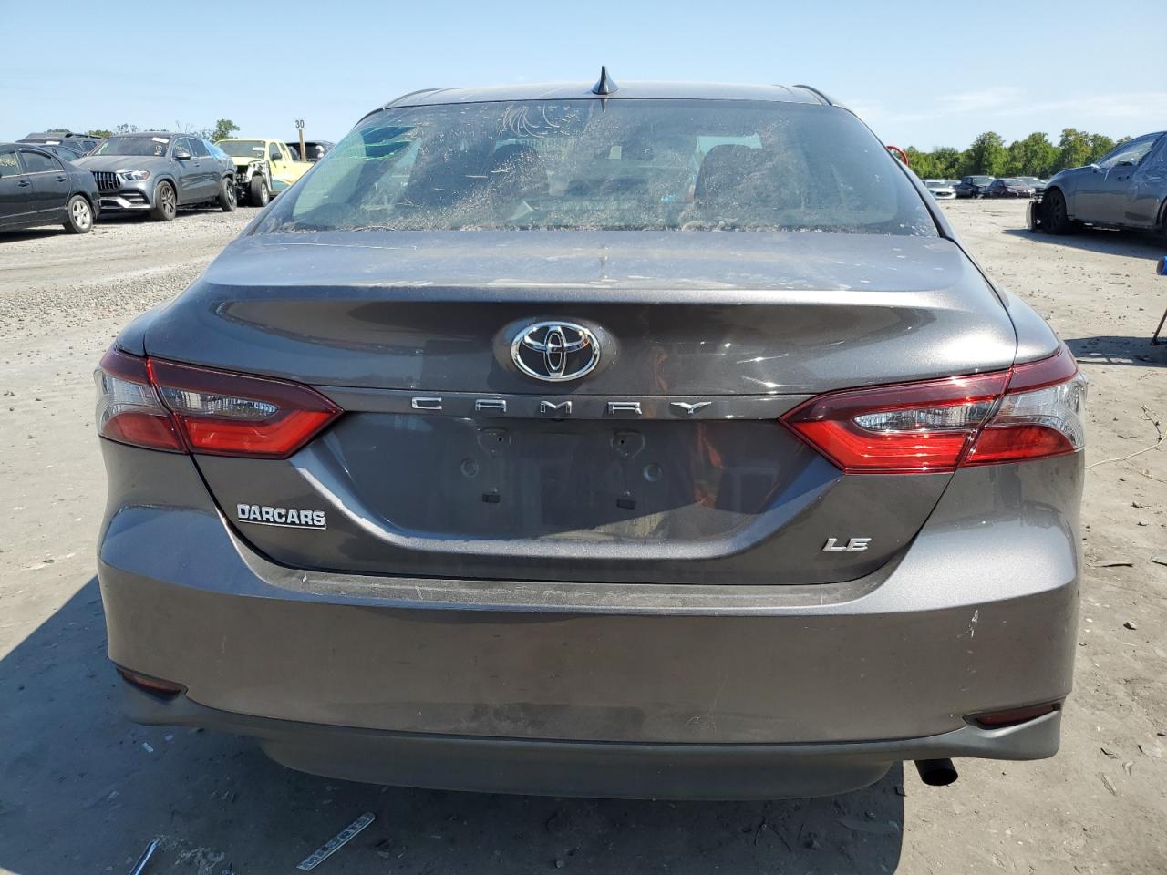 4T1C11AK8MU554347 2021 Toyota Camry Le