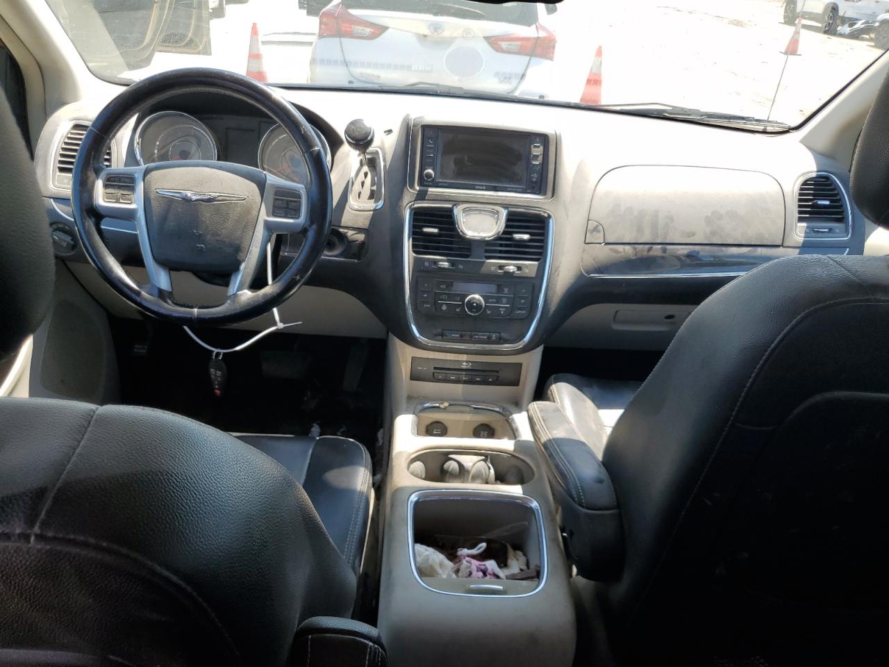 2013 Chrysler Town & Country Touring L VIN: 2C4RC1CG2DR737340 Lot: 64423984