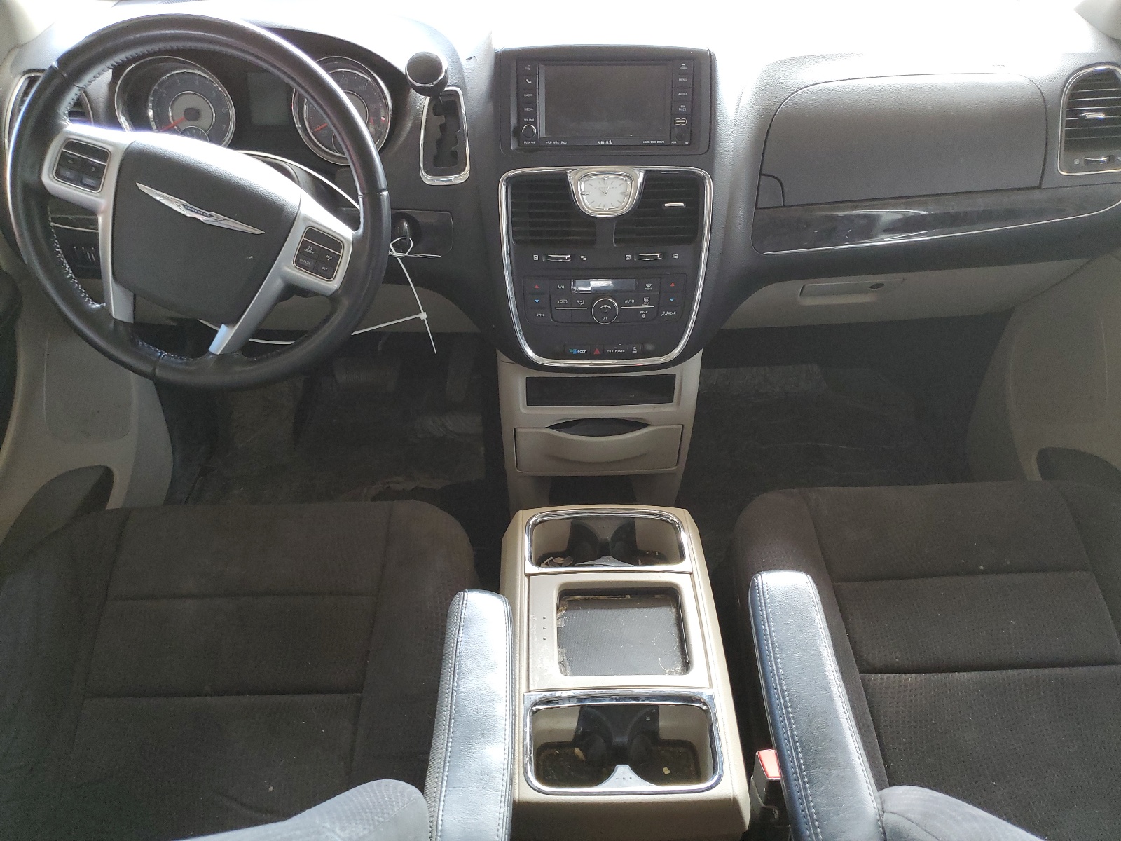 2A4RR5DG0BR713050 2011 Chrysler Town & Country Touring