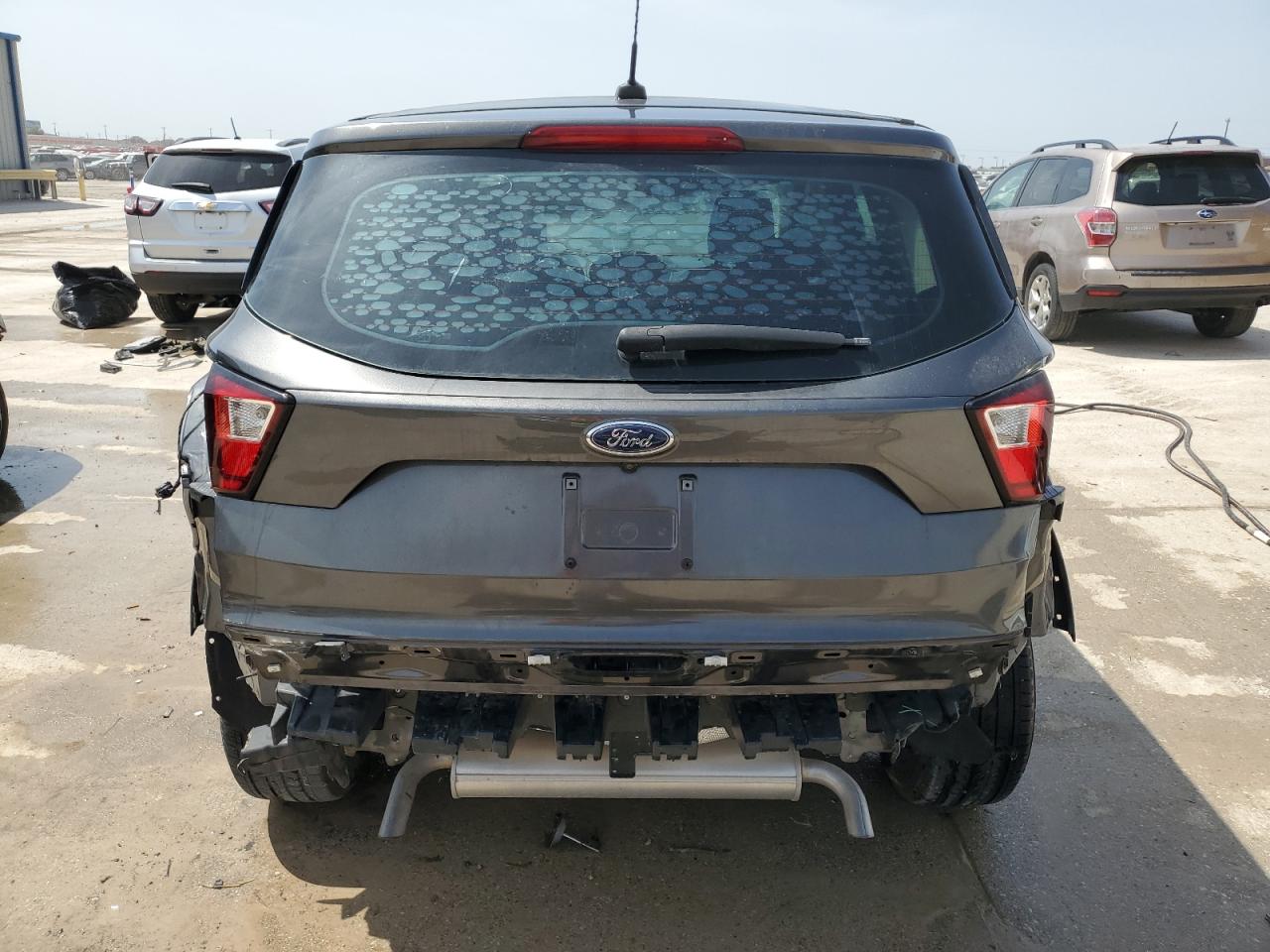 1FMCU0F78KUA62405 2019 Ford Escape S