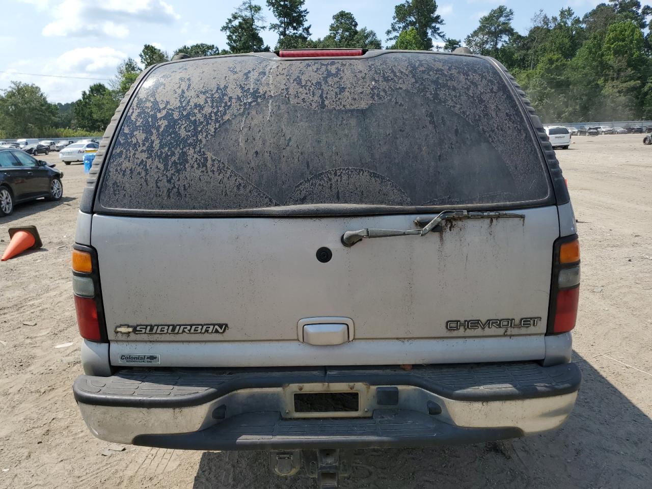 2005 Chevrolet Suburban C1500 VIN: 1GNEC16Z05J108555 Lot: 66787624