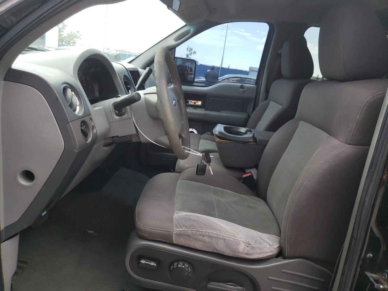 2006 Ford F-150 - Image 7