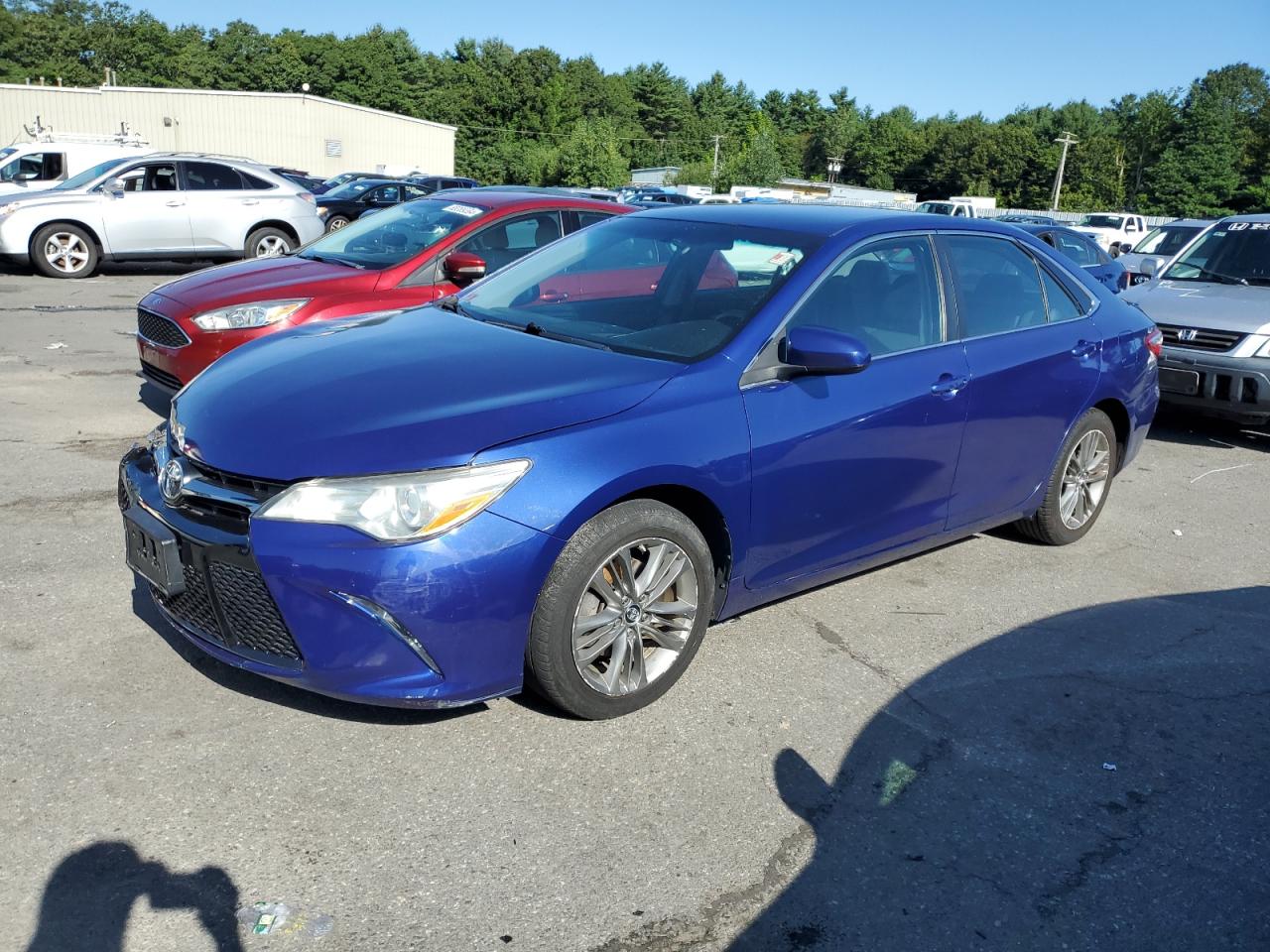 4T1BF1FK5GU548614 2016 TOYOTA CAMRY - Image 1