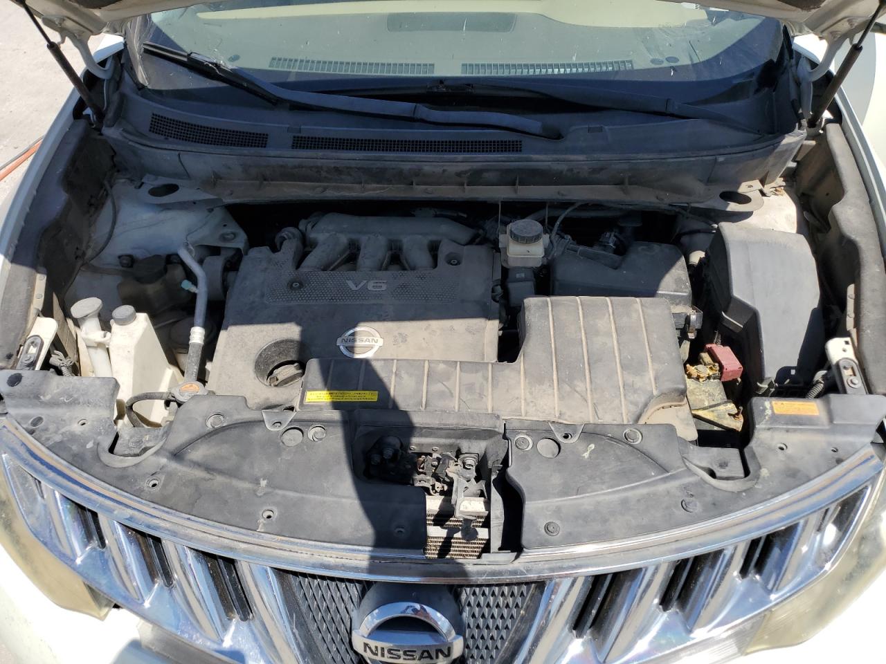 2009 Nissan Murano - Image 12