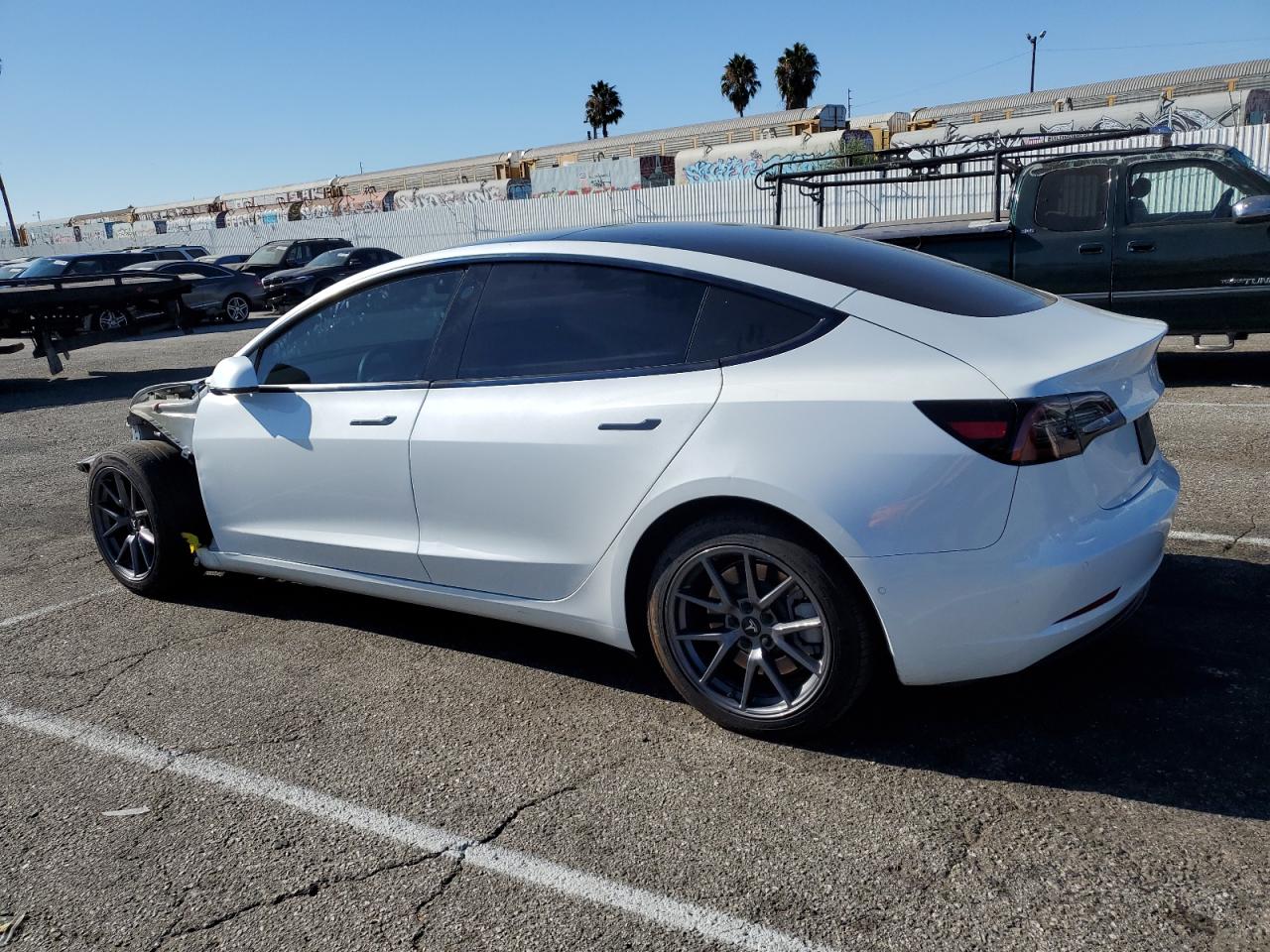 5YJ3E1EB2NF324204 2022 TESLA MODEL 3 - Image 2