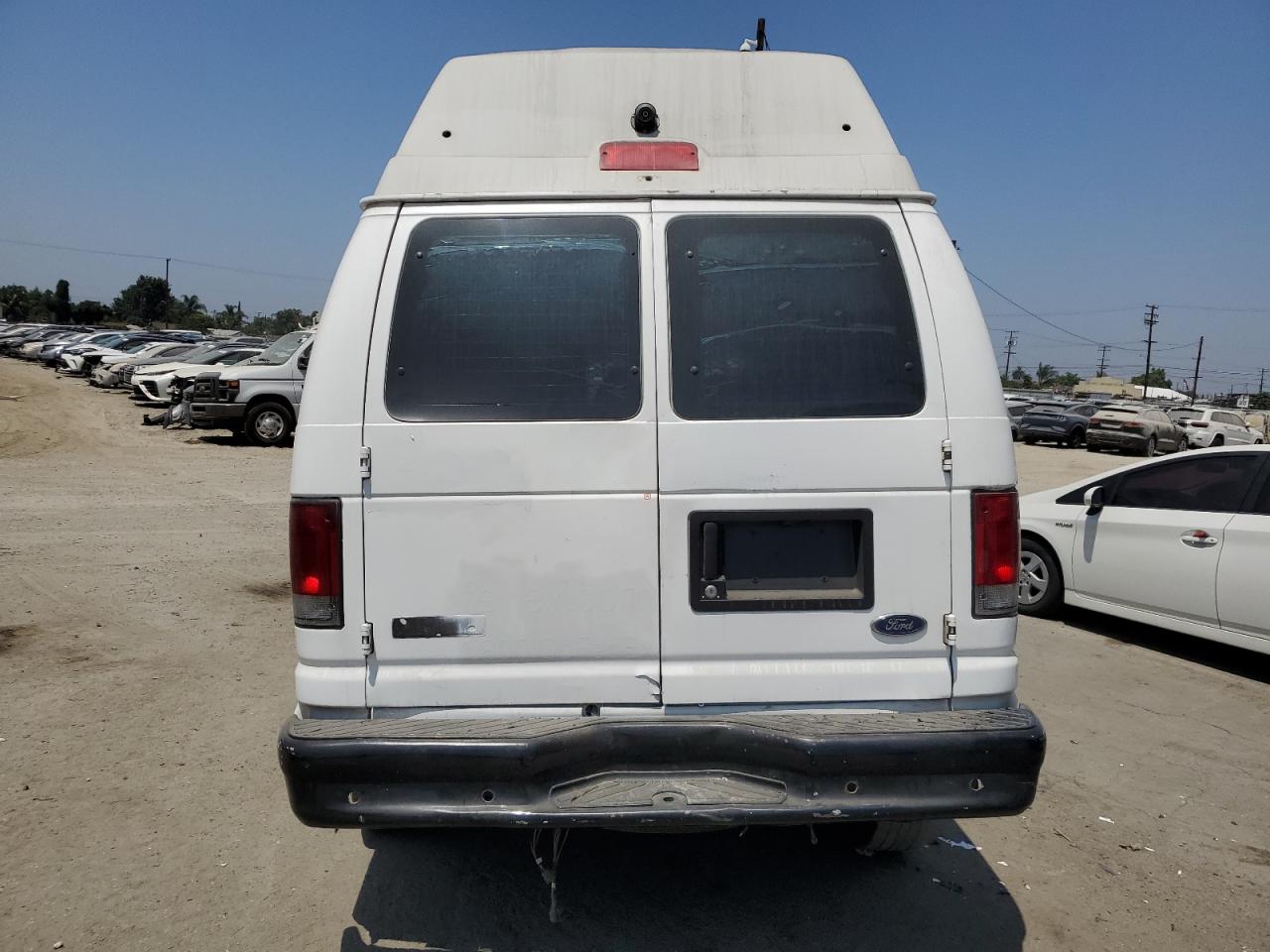 2006 Ford Econoline E350 Super Duty Van VIN: 1FTSE34L66DB45657 Lot: 65350094