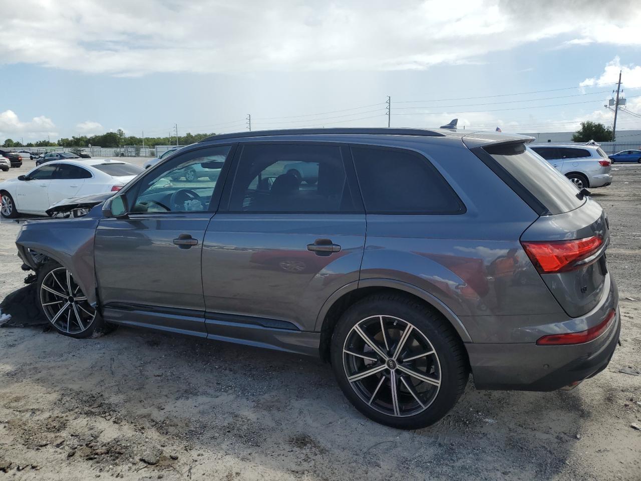 VIN WA1LCBF71SD003743 2025 AUDI Q7 no.2