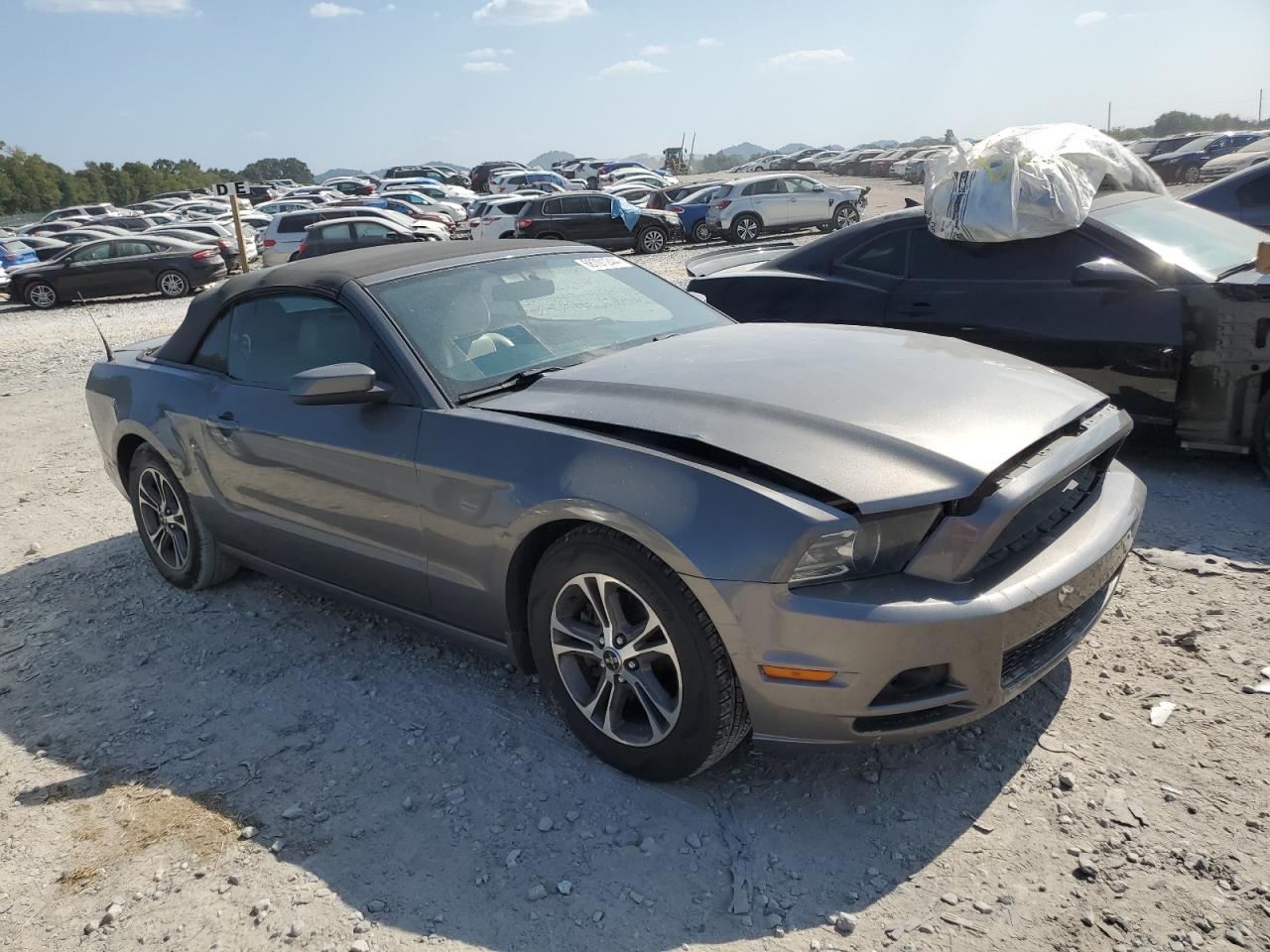 2014 Ford Mustang - Image 4