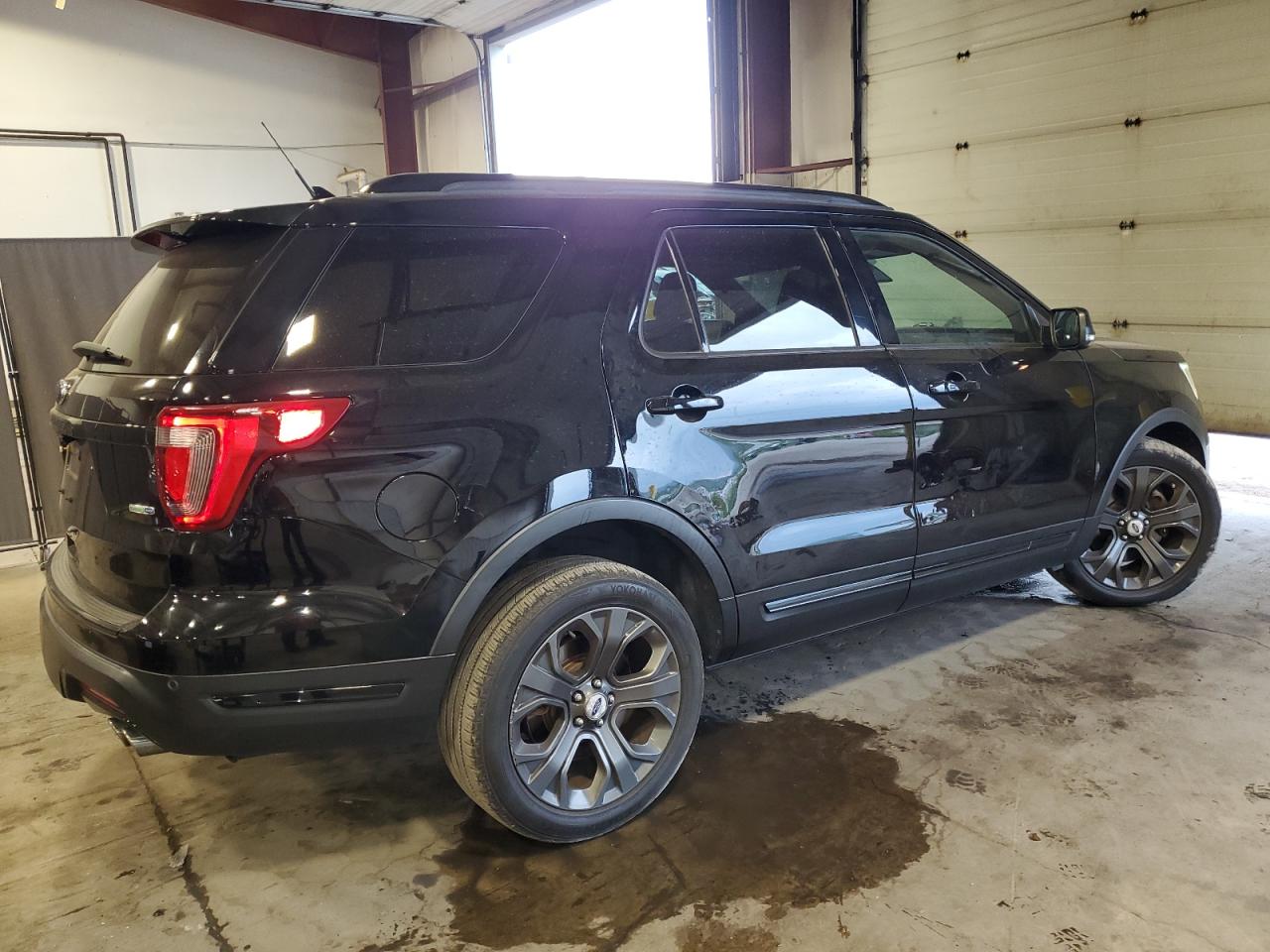 1FM5K8GT9JGC61744 2018 Ford Explorer Sport