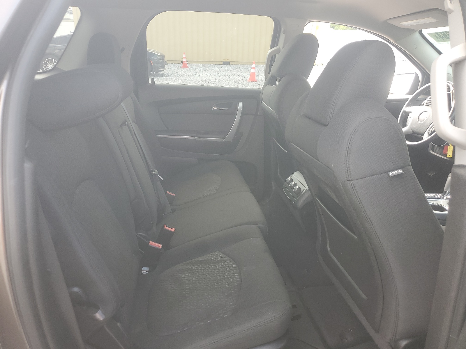 1GKKVNED6CJ401591 2012 GMC Acadia Sle