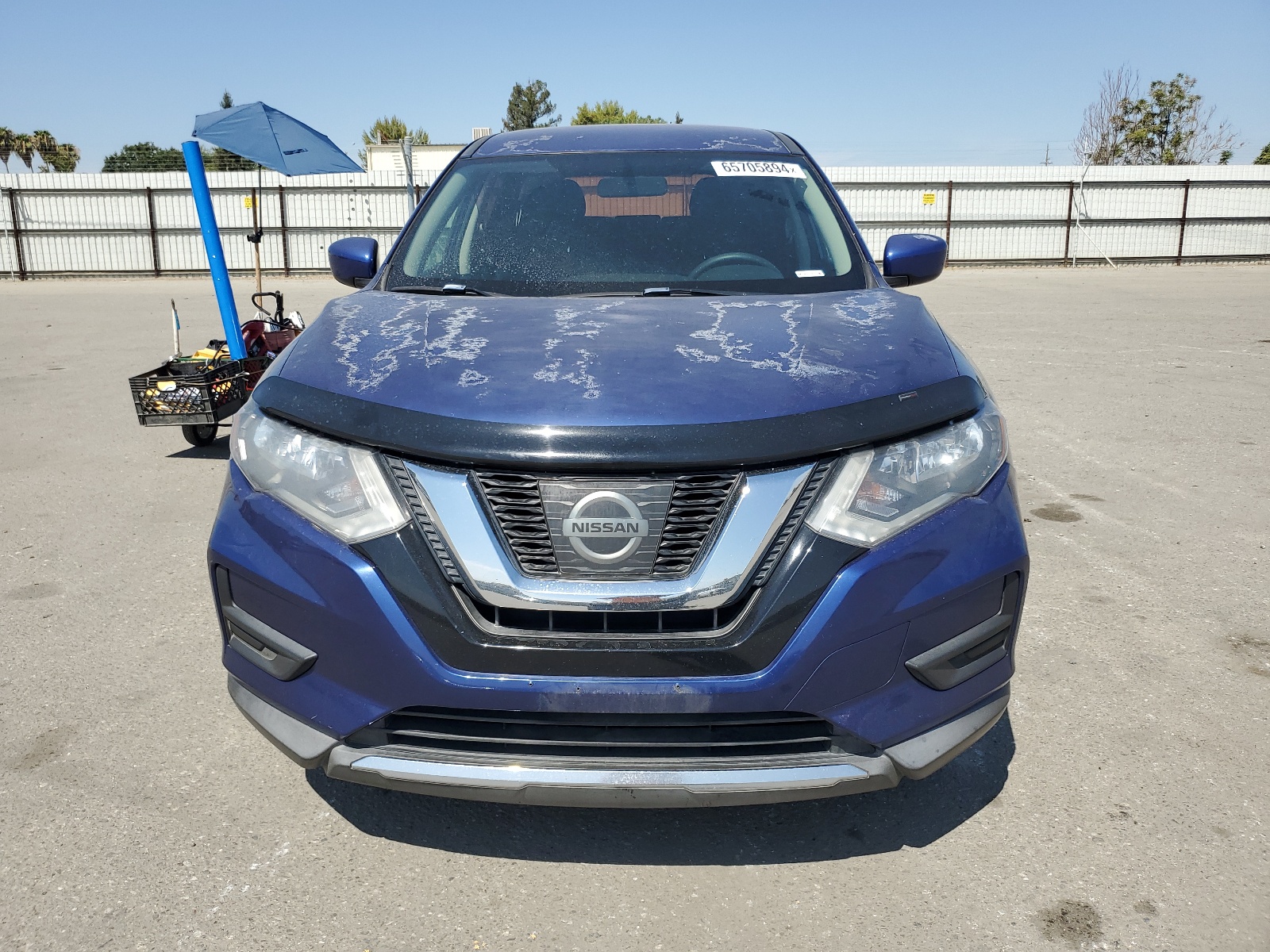 2017 Nissan Rogue S vin: KNMAT2MT2HP585050