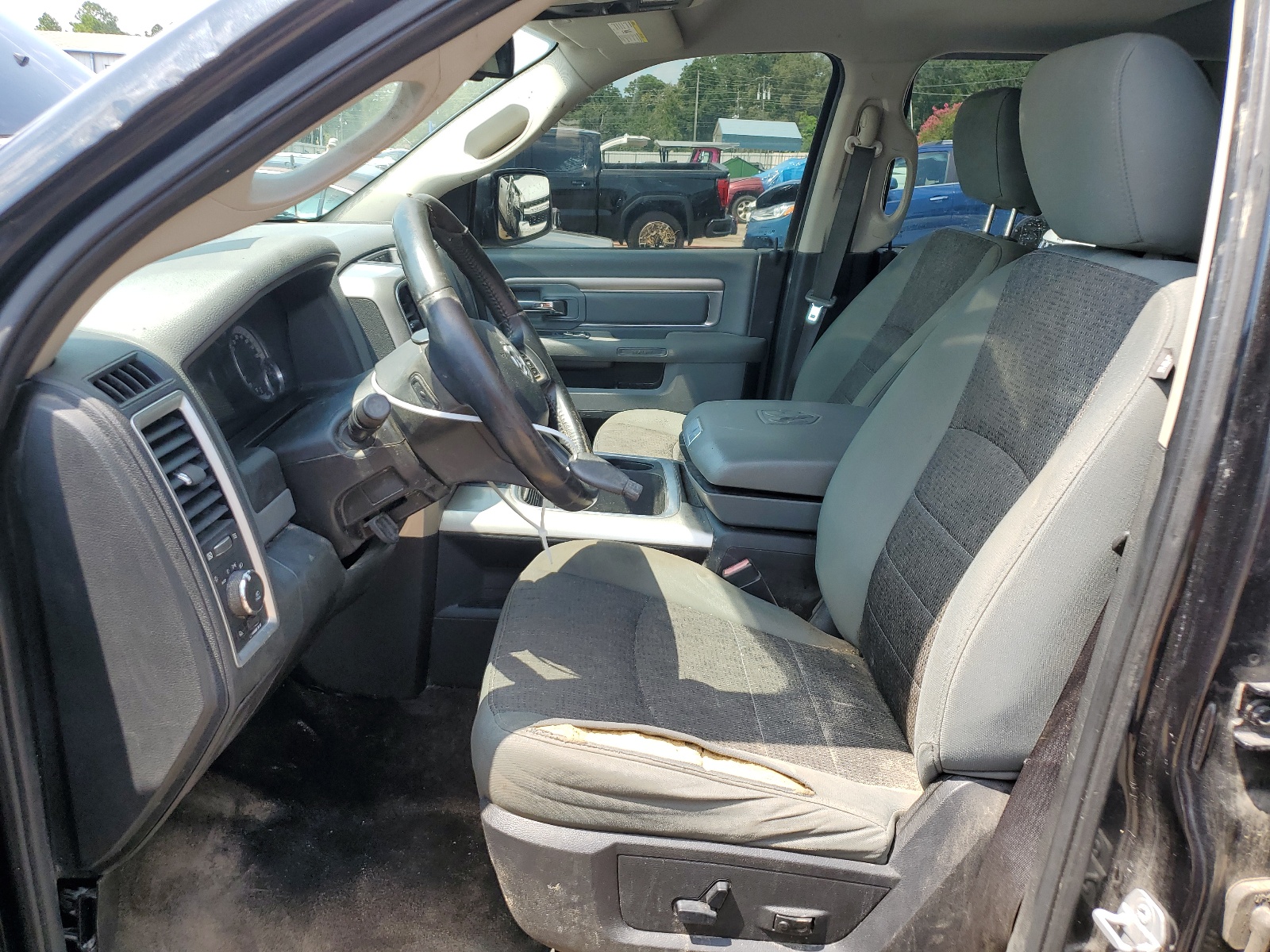 1C6RR6LT1GS194386 2016 Ram 1500 Slt