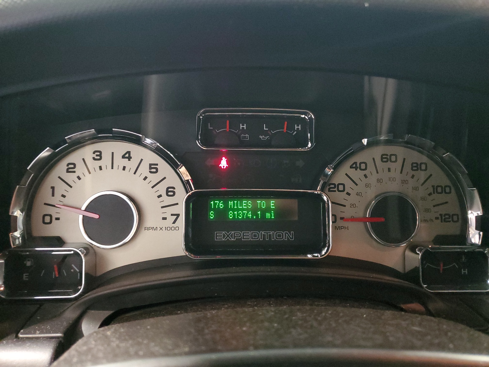 1FMJU2A55CEF04657 2012 Ford Expedition Limited