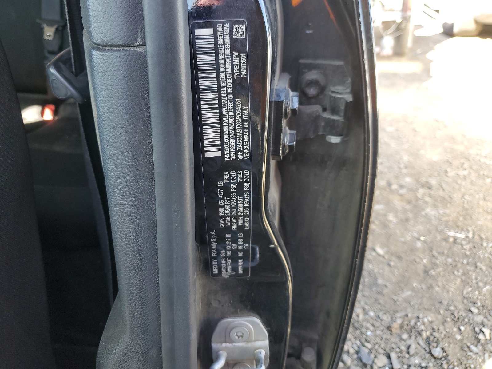 ZACCJABTXGPD64261 2016 Jeep Renegade Latitude