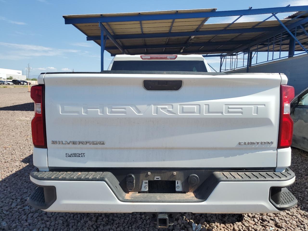 2021 Chevrolet Silverado K1500 Custom VIN: 1GCRYBEK1MZ323738 Lot: 65637424