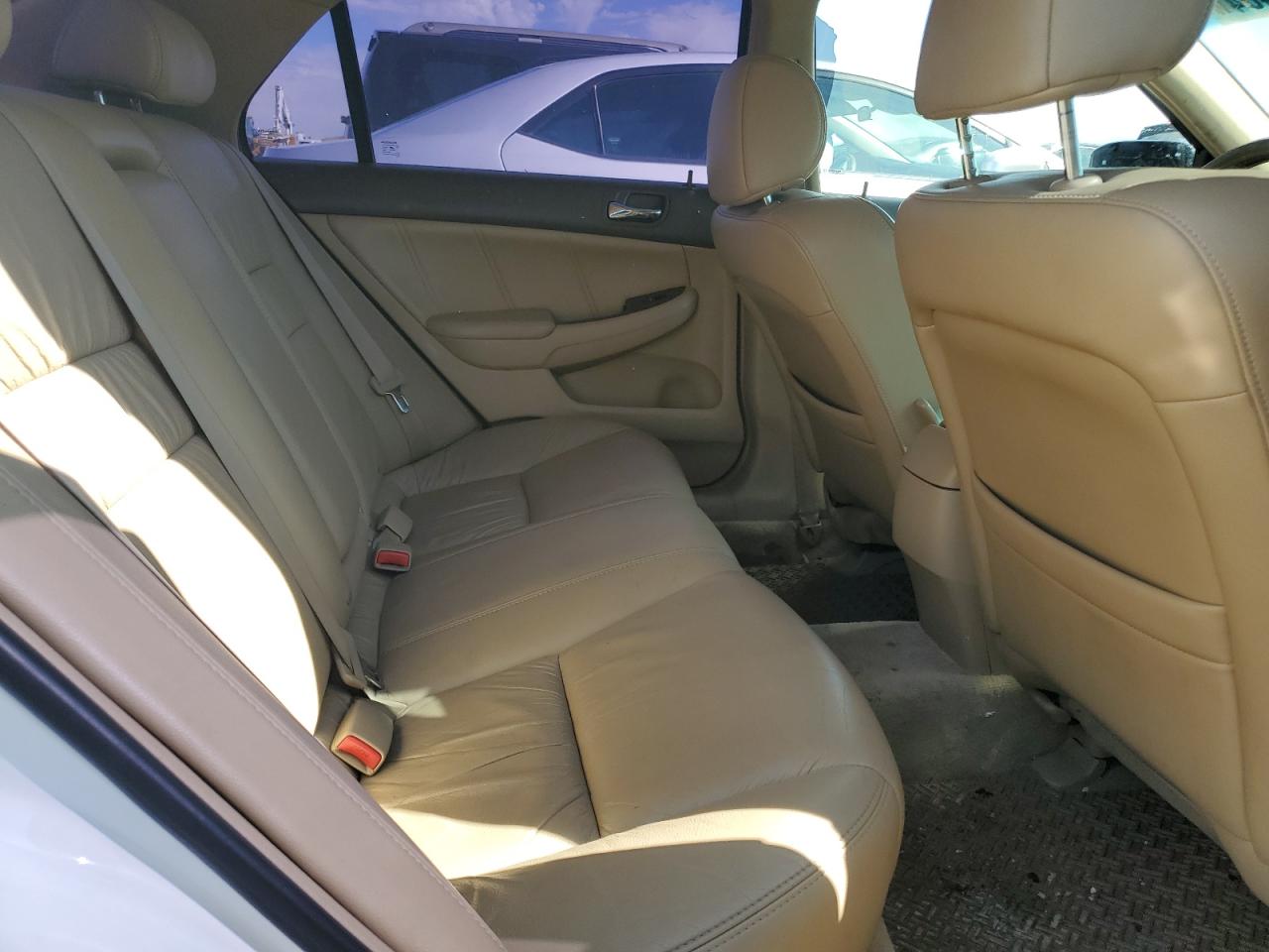 2006 Honda Accord Ex VIN: 1HGCM55886A132781 Lot: 67580404