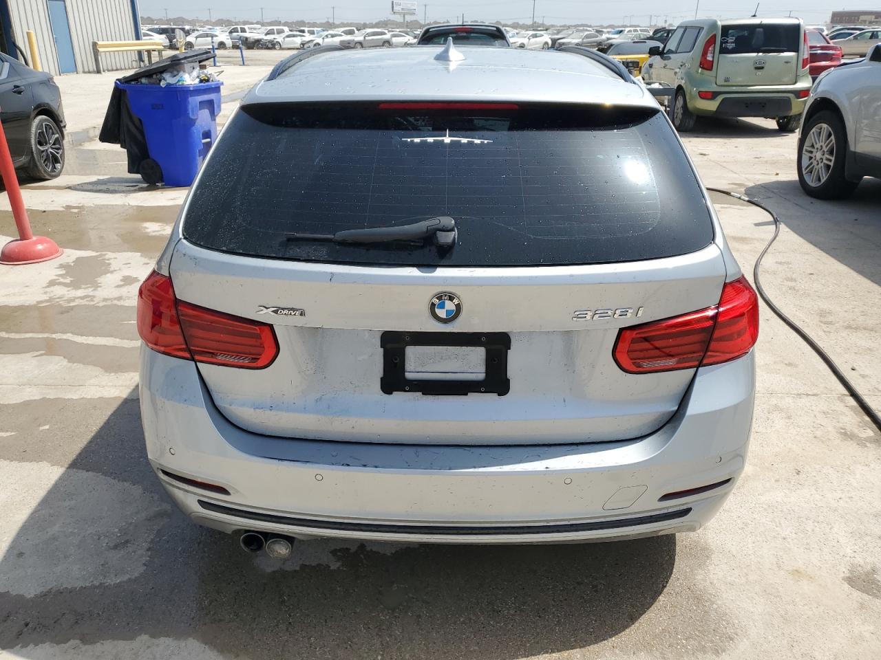 WBA8G5C57GK442594 2016 BMW 328 Xi