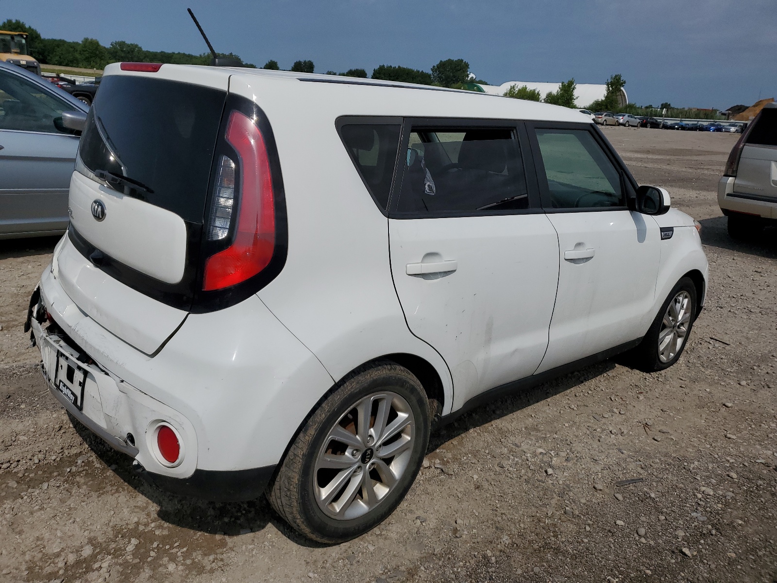 2018 Kia Soul + vin: KNDJP3A54J7889888