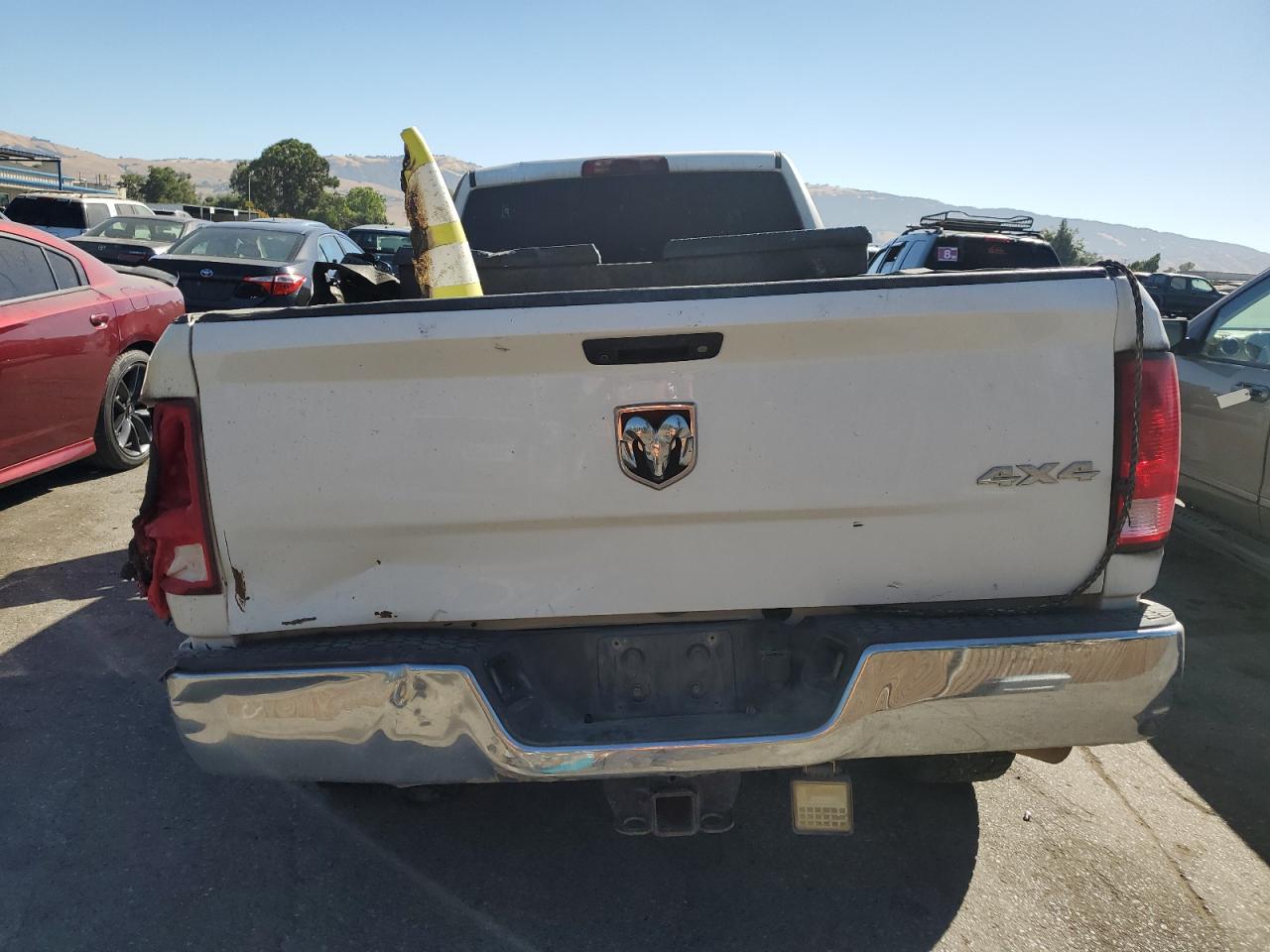 2018 Ram 2500 St VIN: 3C6MR5AJ4JG326092 Lot: 66928494