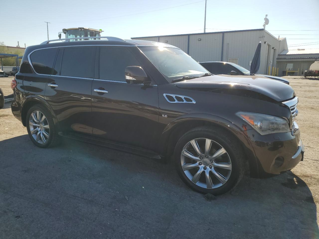 2014 Infiniti QX80 - Image 4