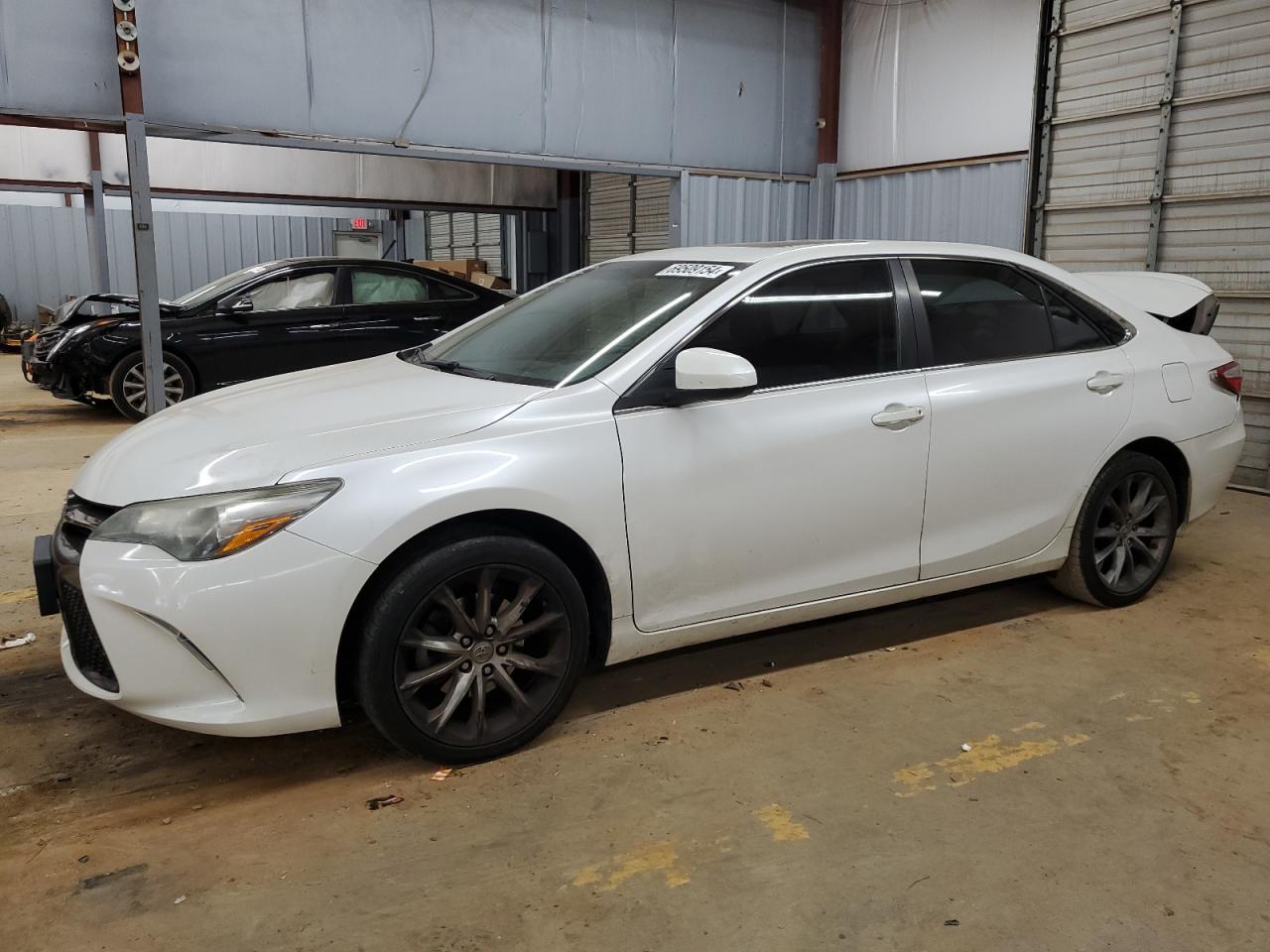 4T1BF1FK2GU163625 2016 TOYOTA CAMRY - Image 1