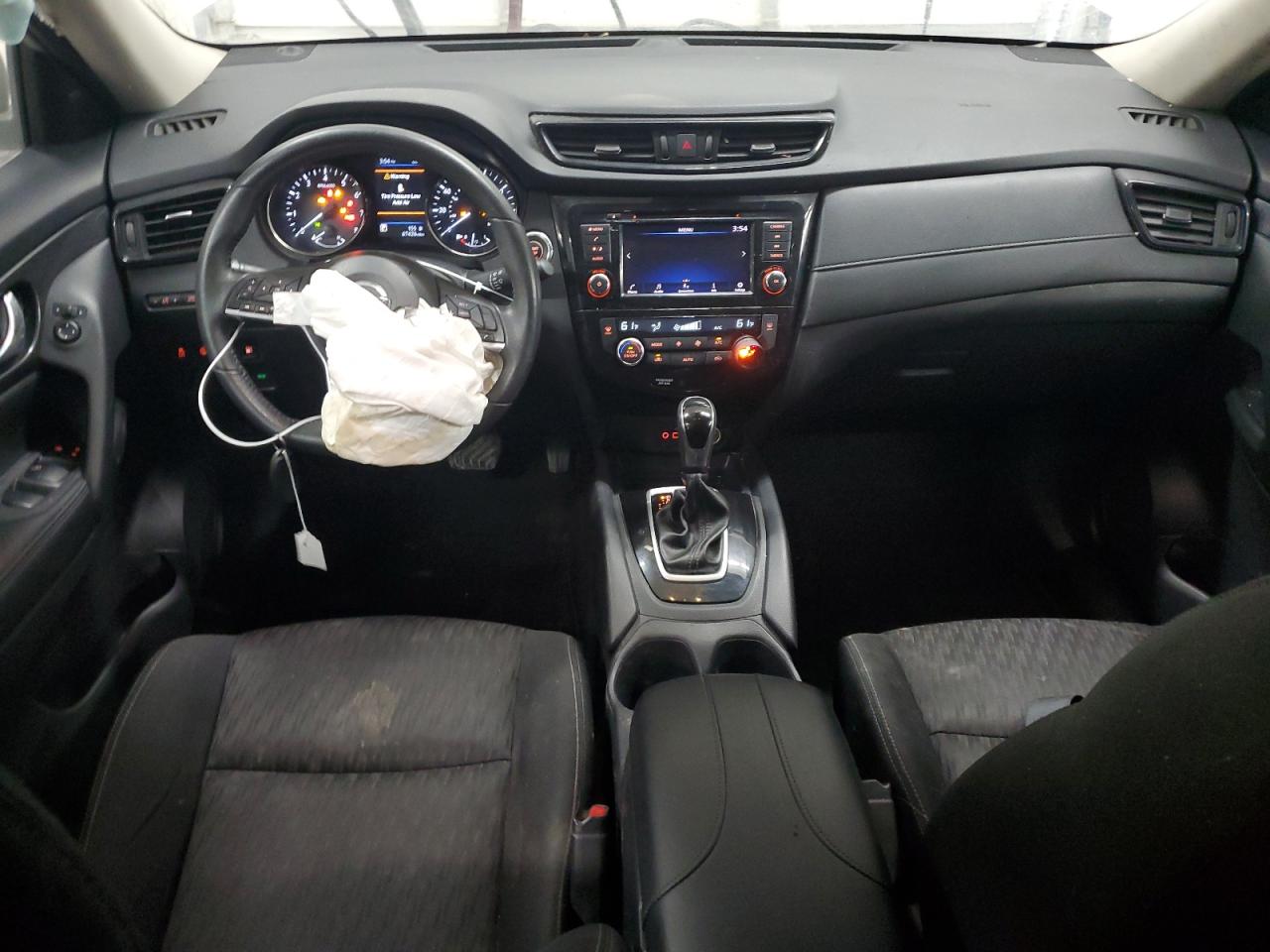 2019 Nissan Rogue - Image 8