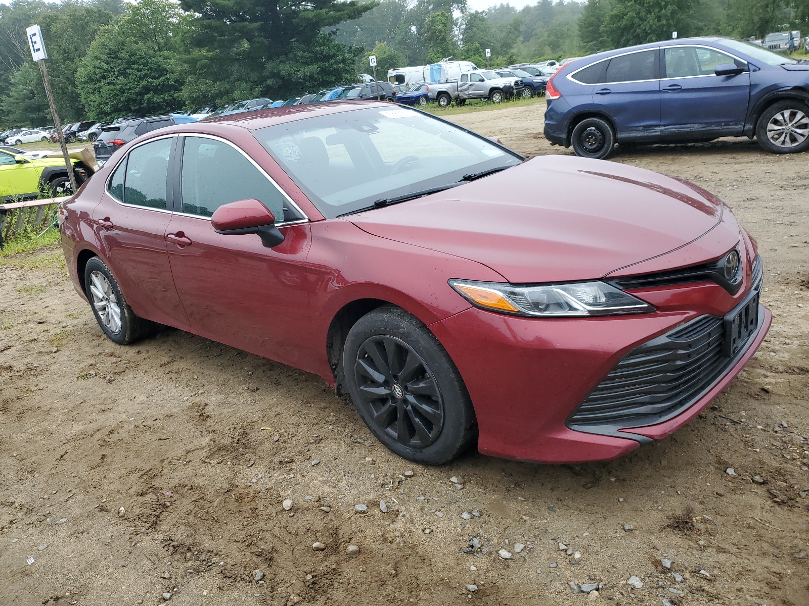 2018 Toyota Camry L vin: 4T1B11HK2JU654330