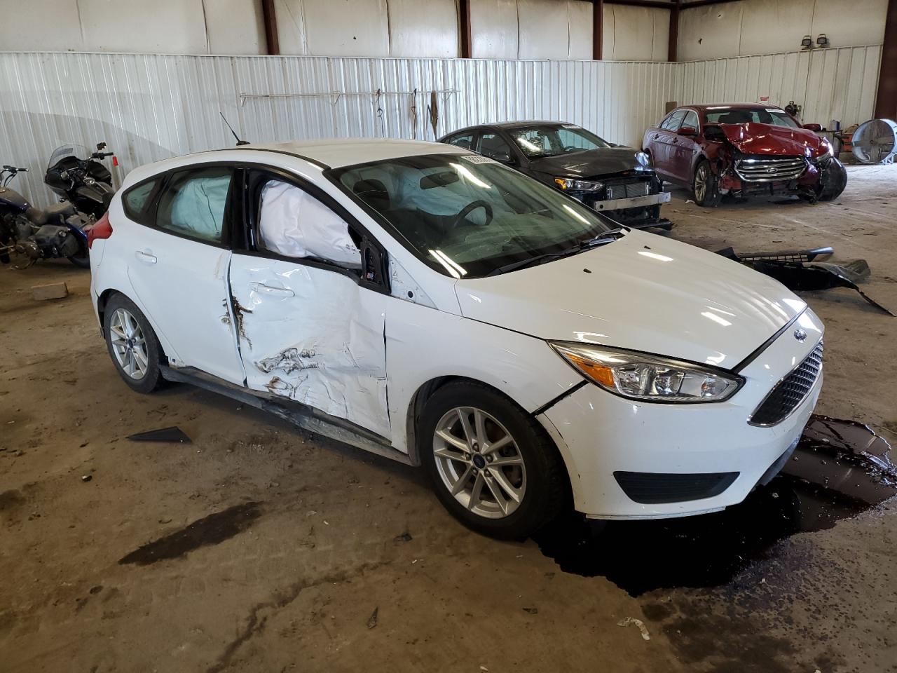 2016 Ford Focus Se VIN: 1FADP3K21GL220601 Lot: 66228614