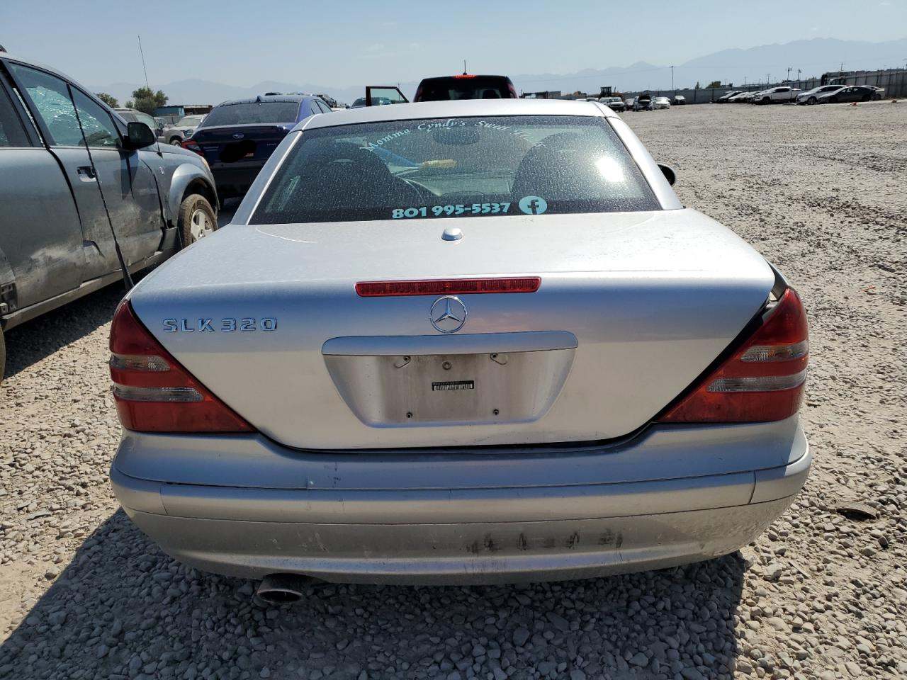 WDBKK65F64F300131 2004 Mercedes-Benz Slk 320